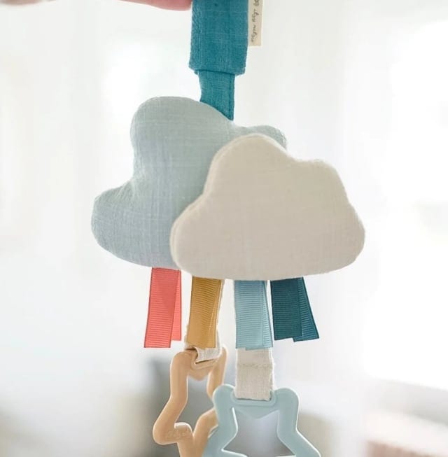 bitzy-bespoke-ritzy-jingle-attachable-travel-toy-clouds-2.jpg