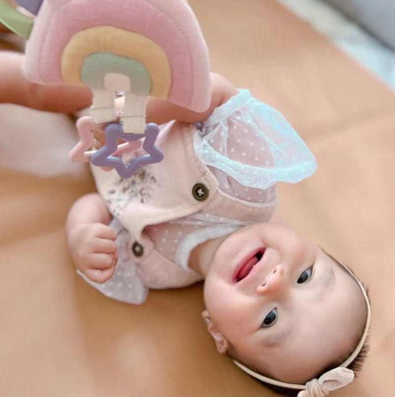 bitzy-bespoke-ritzy-jingle-attachable-travel-toy-cottage-3.jpg