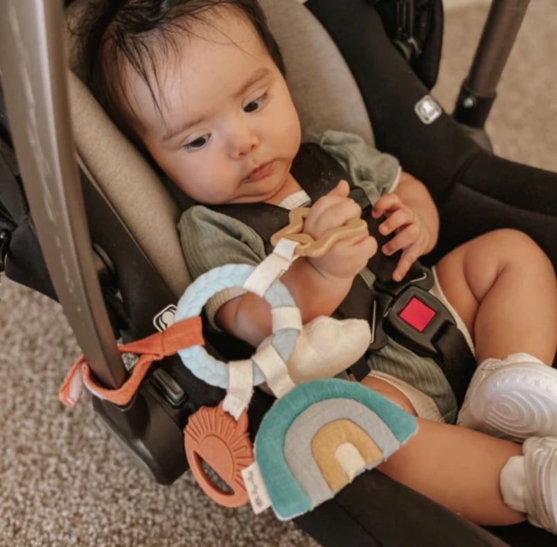 cloud-bitzy-busy-ring-teething-activity-toy-4.jpg