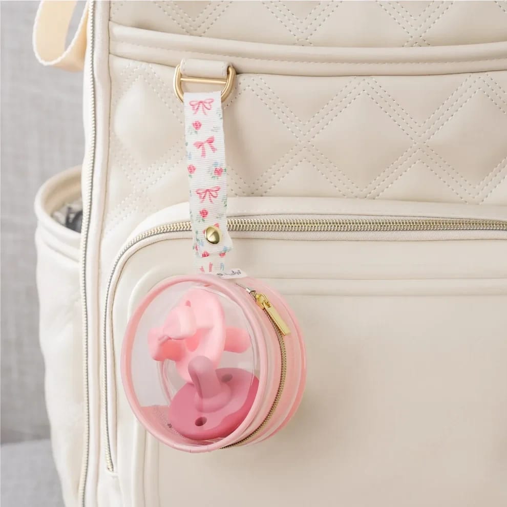 itzy-paci-case-4.webp