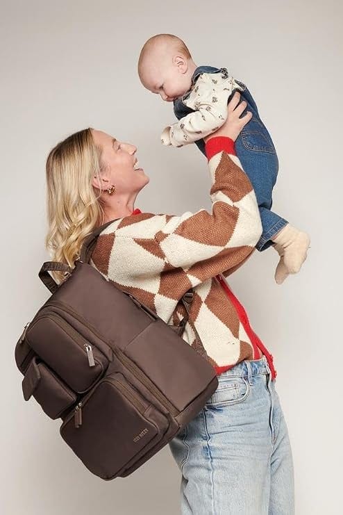 itzy-ritzy-belong-utility-backpack-17-pockets-w-changing-pad-15.jpg
