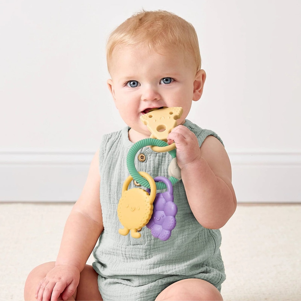 itzy-trio-sweetie-charcuterie-silicone-teether-6.jpg