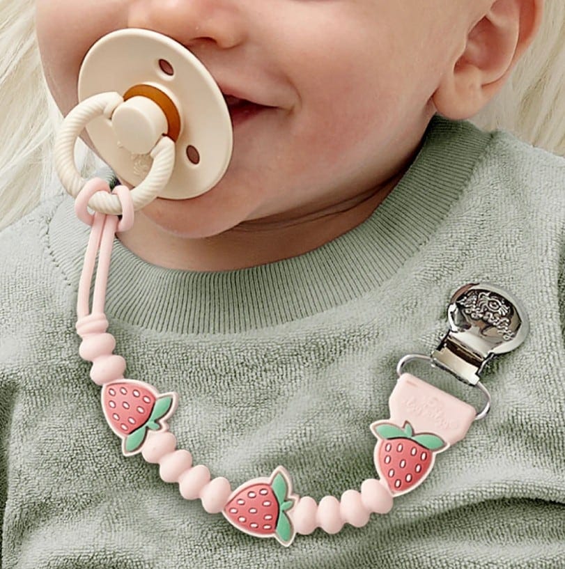 sweetie-strap-plus-strawberry-2.jpg